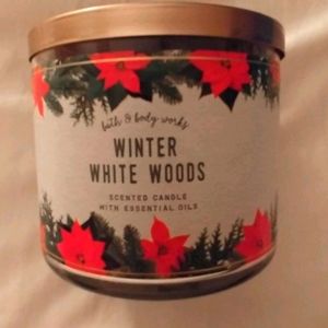 BNIB Bath and Body works three wick candle